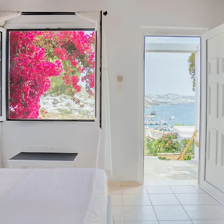 Rhenia Mykonos Tourlos